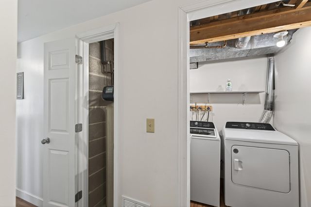 112231 Hutchins Court, Chaska, MN 55318