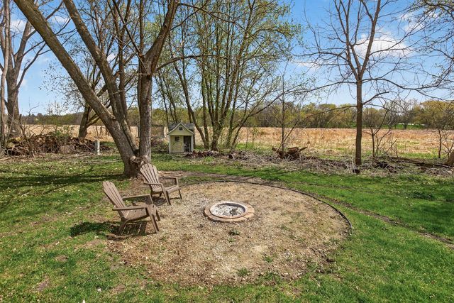 112231 Hutchins Court, Chaska, MN 55318