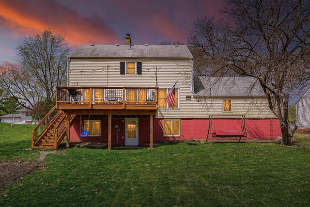 112231 Hutchins Court, Chaska, MN 55318