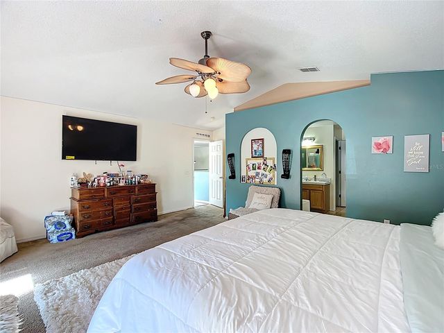 5009 STRADA DRIVE, Winter Haven, FL 33880