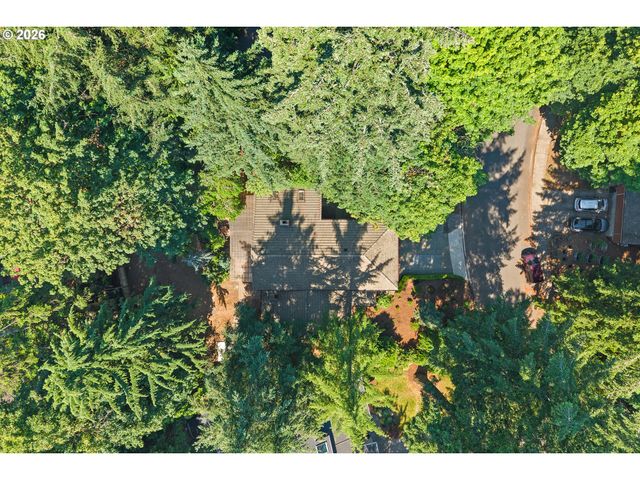 17427 Sw RIVENDELL Dr, Portland, OR 97224