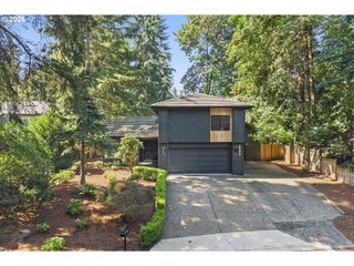 17427 Sw RIVENDELL Dr, Portland, OR 97224