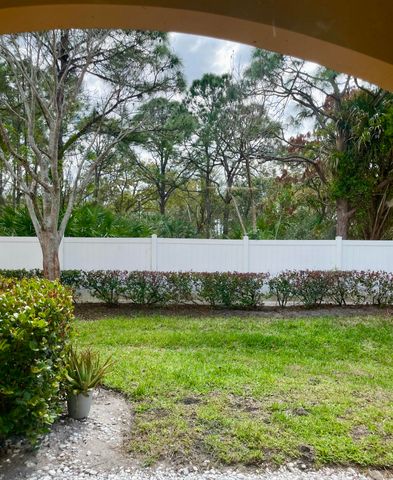 4988 SE Mariner Garden Circle, Stuart, FL 34997