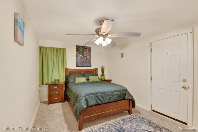 3956 Harvard Road, Detroit, MI 48224