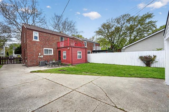 3956 Harvard Road, Detroit, MI 48224