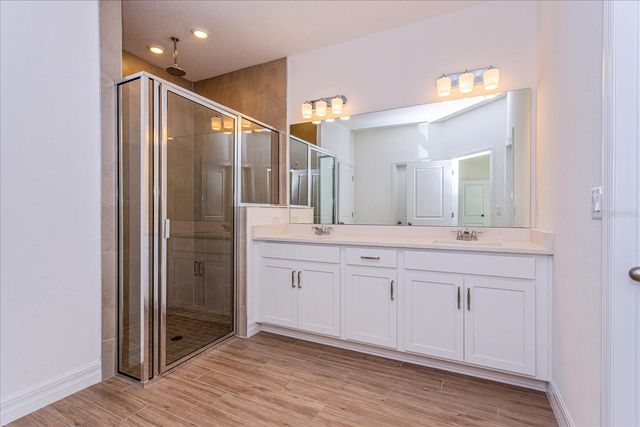 776 SUNSHOWER DRIVE, Lady Lake, FL 32159