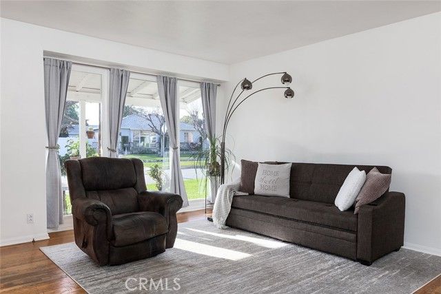 2032 Graydon, Monrovia, CA 91016