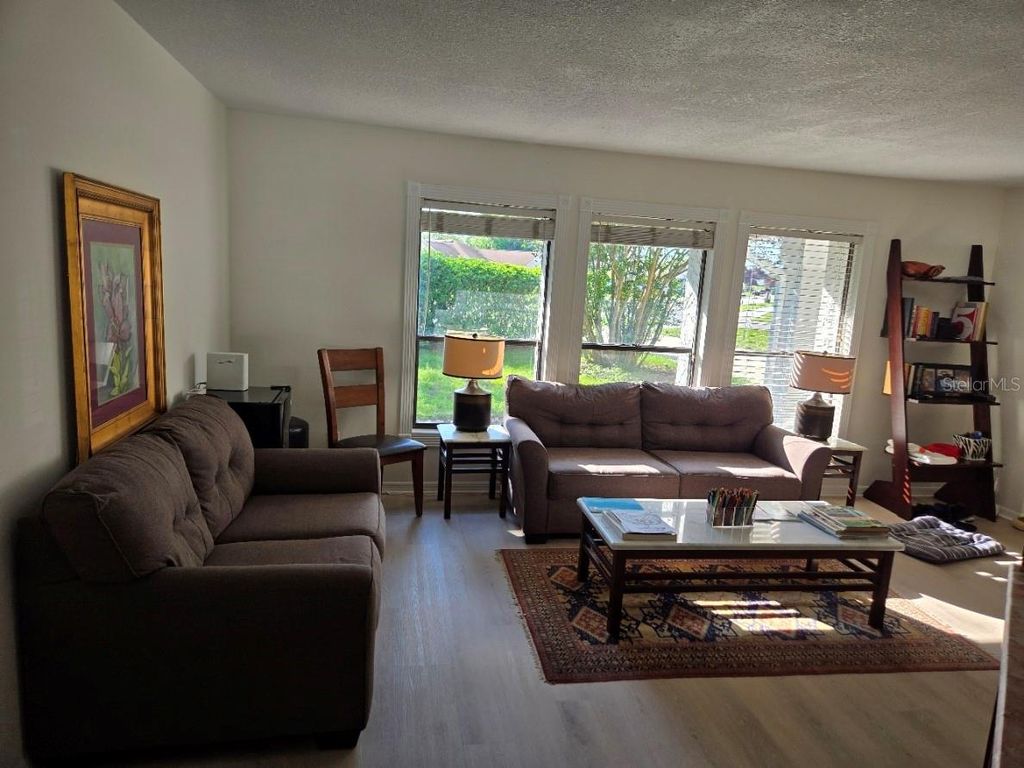 Image 7 of property listing at 8629 GRANADA BOULEVARD, Orlando, FL 32836