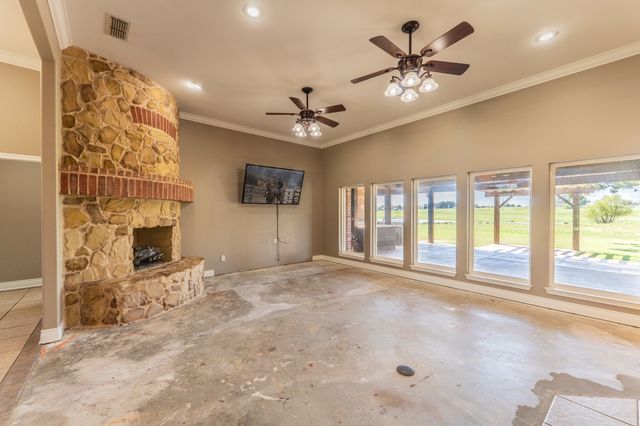 202 County Road 2315, Sulphur Springs, TX 75482