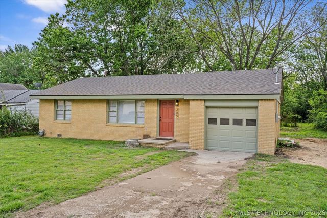 205 Home Avenue, Bartlesville, OK 74006