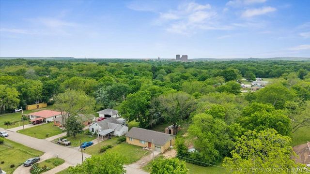 205 Home Avenue, Bartlesville, OK 74006