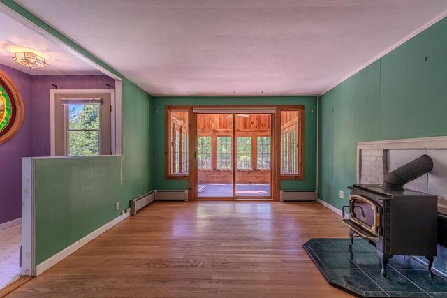 1111 Old Depot Road, Shaftsbury, VT 05262
