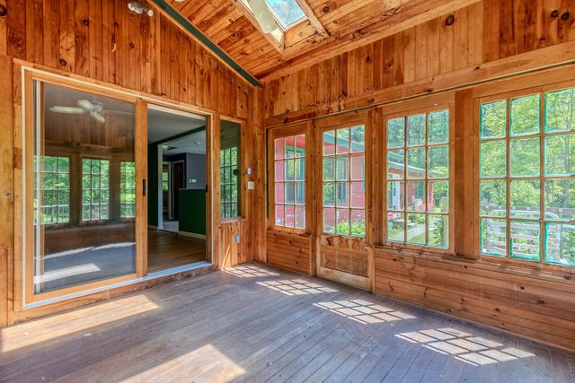 1111 Old Depot Road, Shaftsbury, VT 05262