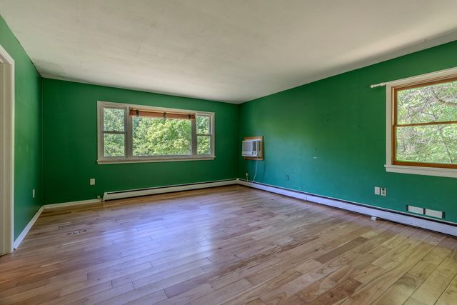 1111 Old Depot Road, Shaftsbury, VT 05262