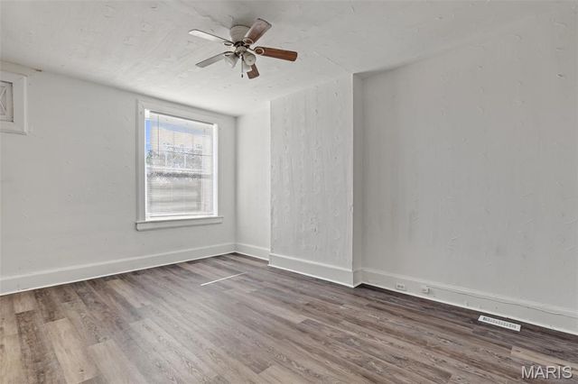 2703 N Spring Avenue, St Louis, MO 63113