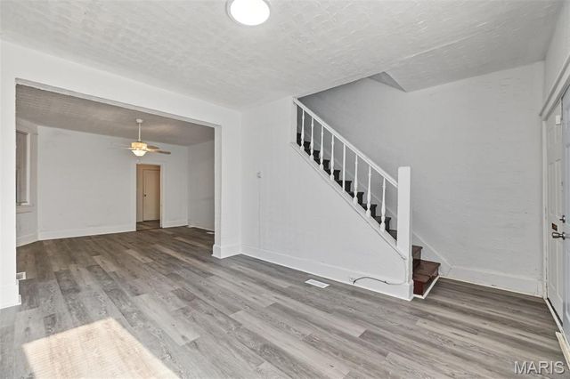 2703 N Spring Avenue, St Louis, MO 63113