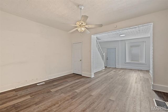 2703 N Spring Avenue, St Louis, MO 63113