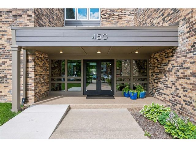 450 Ford Road 303, Saint Louis Park, MN 55426