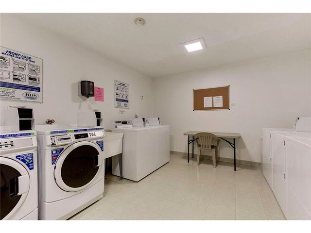 450 Ford Road 303, Saint Louis Park, MN 55426