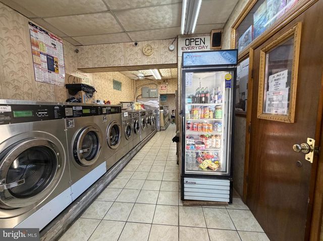 1500 S 6TH ST, Philadelphia, PA 19147