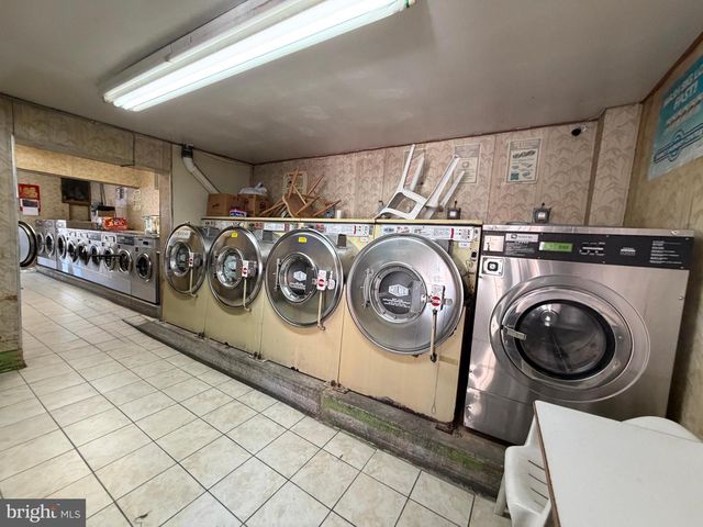 1500 S 6TH ST, Philadelphia, PA 19147