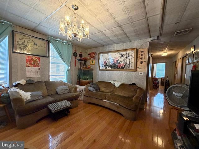 1500 S 6TH ST, Philadelphia, PA 19147