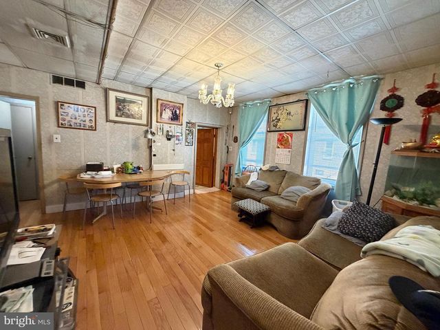 1500 S 6TH ST, Philadelphia, PA 19147