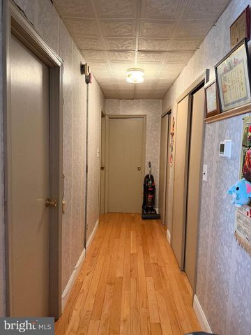 1500 S 6TH ST, Philadelphia, PA 19147