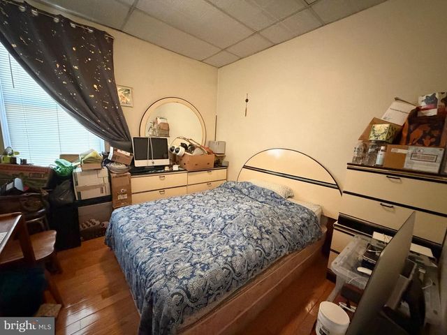 1500 S 6TH ST, Philadelphia, PA 19147