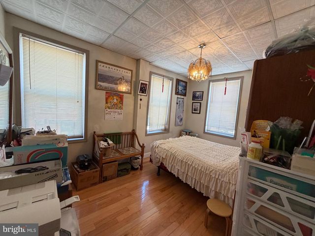 1500 S 6TH ST, Philadelphia, PA 19147
