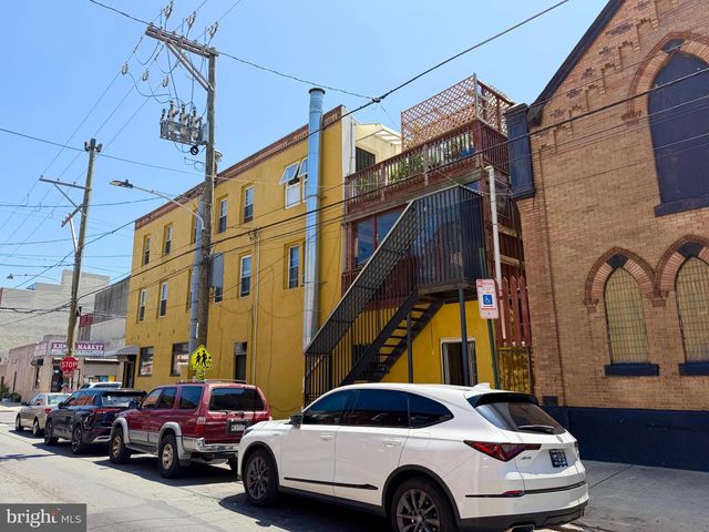 1500 S 6TH ST, Philadelphia, PA 19147