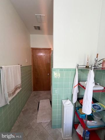 1500 S 6TH ST, Philadelphia, PA 19147