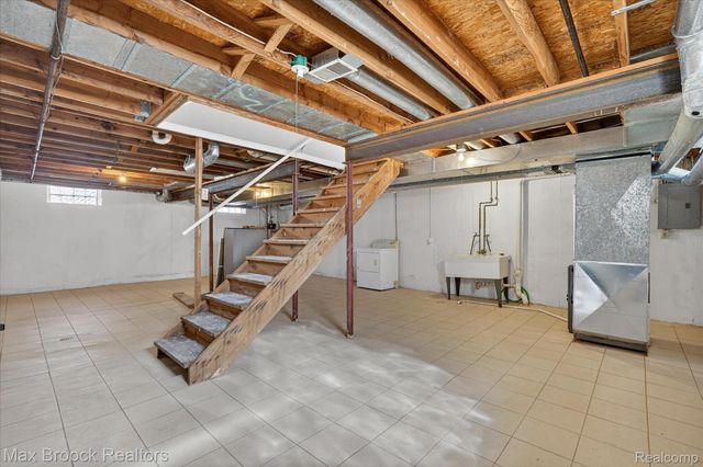 4414 Robinwood Avenue, Royal Oak Charter Township, MI 48073