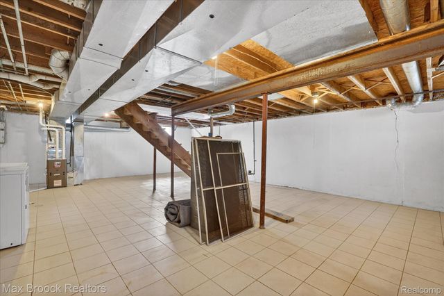 4414 Robinwood Avenue, Royal Oak Charter Township, MI 48073