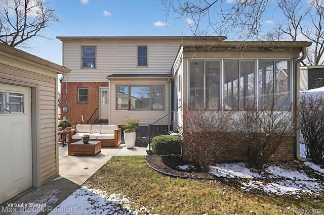 4414 Robinwood Avenue, Royal Oak Charter Township, MI 48073