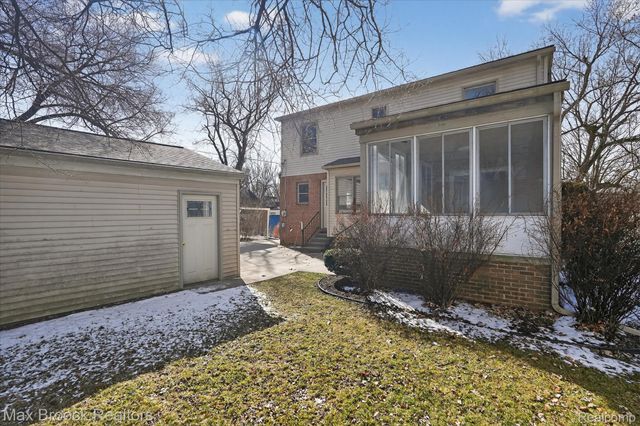 4414 Robinwood Avenue, Royal Oak Charter Township, MI 48073