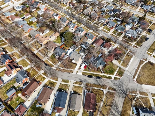 4414 Robinwood Avenue, Royal Oak Charter Township, MI 48073