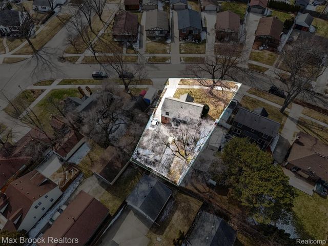 4414 Robinwood Avenue, Royal Oak Charter Township, MI 48073