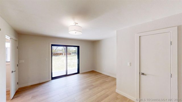 2200 Cloverleaf Place, Ardmore, OK 73401