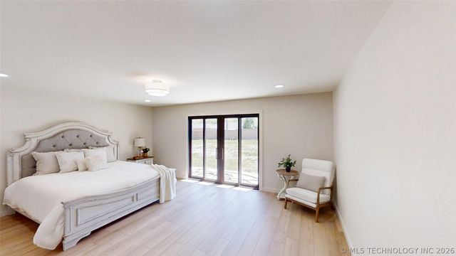 2200 Cloverleaf Place, Ardmore, OK 73401