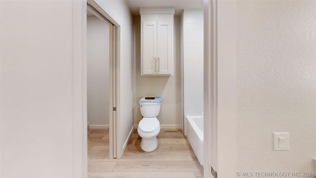 2200 Cloverleaf Place, Ardmore, OK 73401