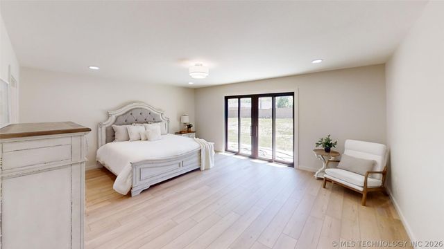 2200 Cloverleaf Place, Ardmore, OK 73401