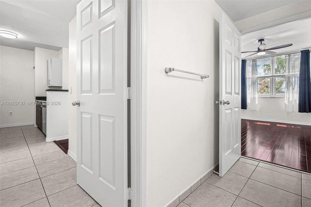 2421 NE 65th St 408, Fort Lauderdale, FL 33308