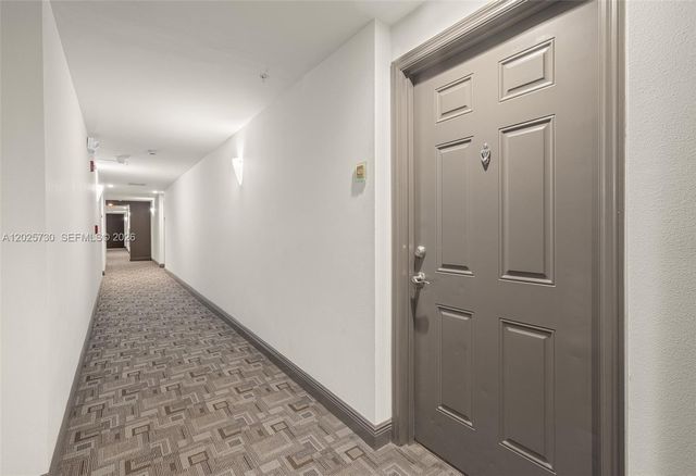2421 NE 65th St 408, Fort Lauderdale, FL 33308