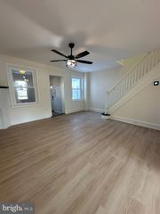 3750 L ST, Philadelphia, PA 19124