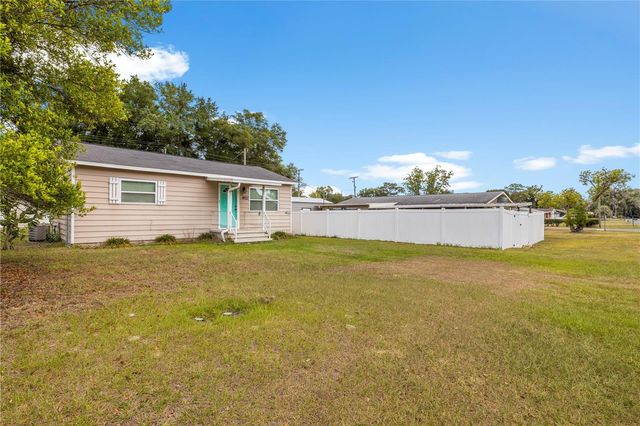 4920 17TH STREET, Zephyrhills, FL 33542