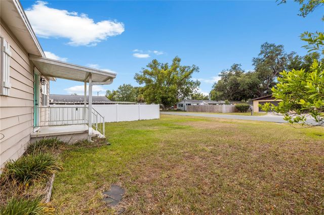 4920 17TH STREET, Zephyrhills, FL 33542