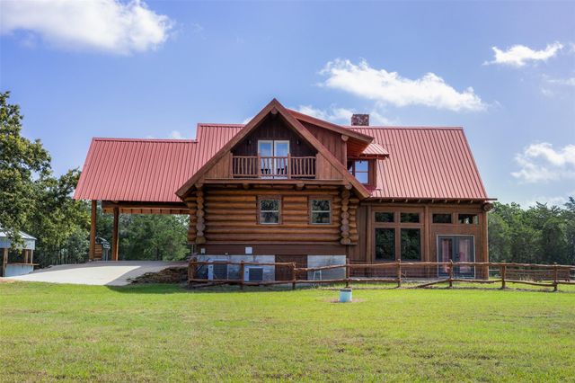 200 Fayetteville Farms, Fayetteville, TX 78940
