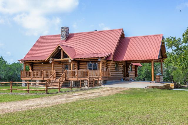 200 Fayetteville Farms, Fayetteville, TX 78940
