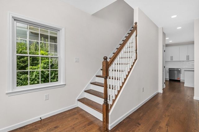 11 Kernwood Ave, Beverly, MA 01915